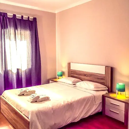 Spacious House In Atalaia With Shared Pool Σπίτι διακοπών