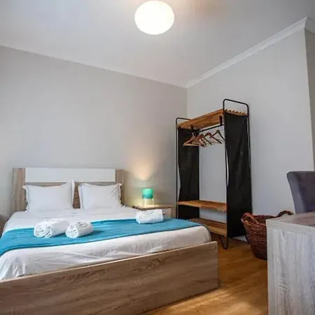 Σπίτι διακοπών Spacious House In Atalaia With Shared Pool *