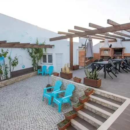 Spacious House In Atalaia With Shared Pool Casa de Férias *